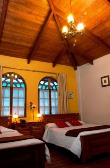 Kituandes Hotel Quito Kamer foto