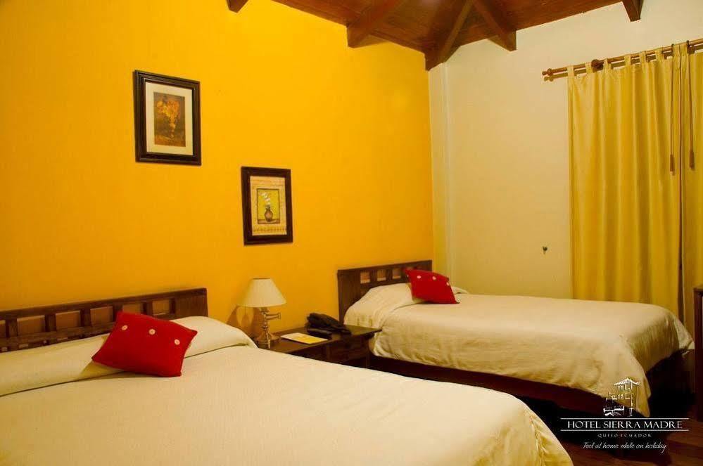 Kituandes Hotel Quito Buitenkant foto